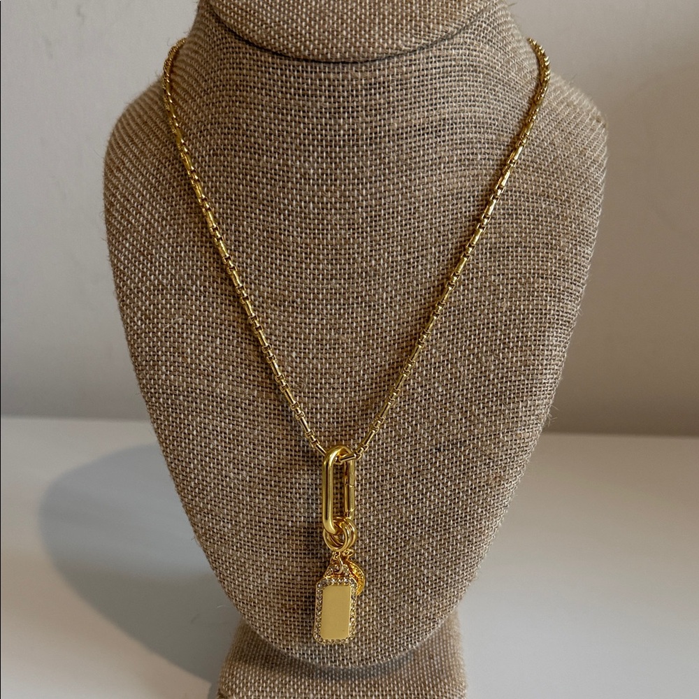 J crew charm Elegant Gold Pendant Necklace